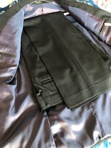 QIICK SALE----2 piece suit Daniel Grahame 42R