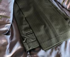 QIICK SALE----2 piece suit Daniel Grahame 42R