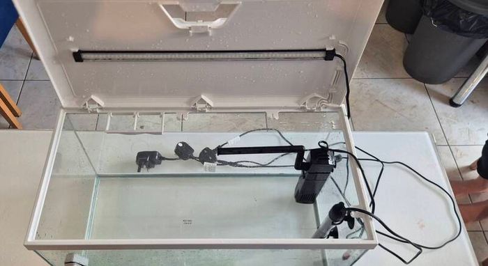 Fish tank 58 litres