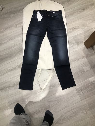 jeans 31R34L Calvin Clein brand new