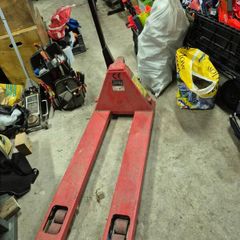 2500KG pallet Truck