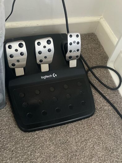 Thrustmaster + Logitech racing sim setup
