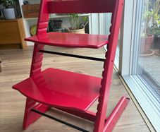 stokke chair + accessories
