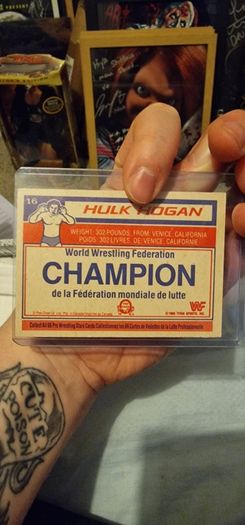 WWF Hulk Hogan #16 Topps 1985 Canadian Rookie Card