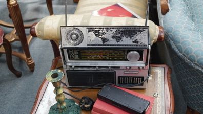 Vintage HIRA Multi-Band Radio - Working Condition