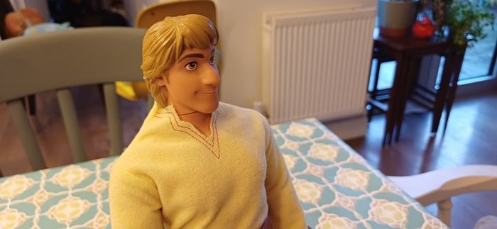 Frozen Dolls