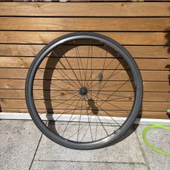 Shimano front wheel (quick release) RS010