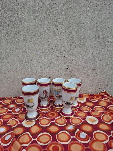 6 porcelain of paris cups postage possible