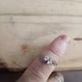 gold ring Image 3