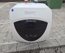Ariston 10L Under Sink Water Heater