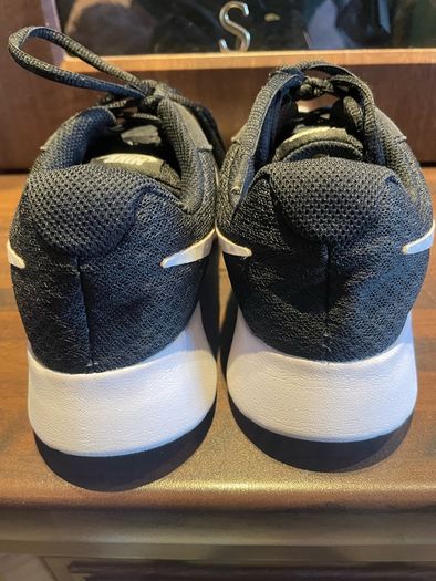 Nike Ladies Trainers