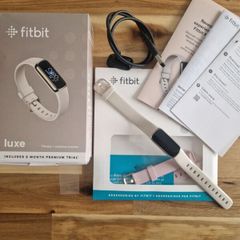 Fitbit Luxe smart watch