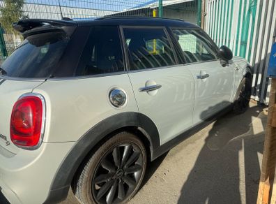 2015 Mini Cooper S for breaking