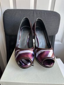Gloria Ortiz peep toe pumps - sz 6