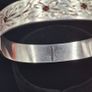 Vintage sterling silver garnet daisy Bangle Image 6