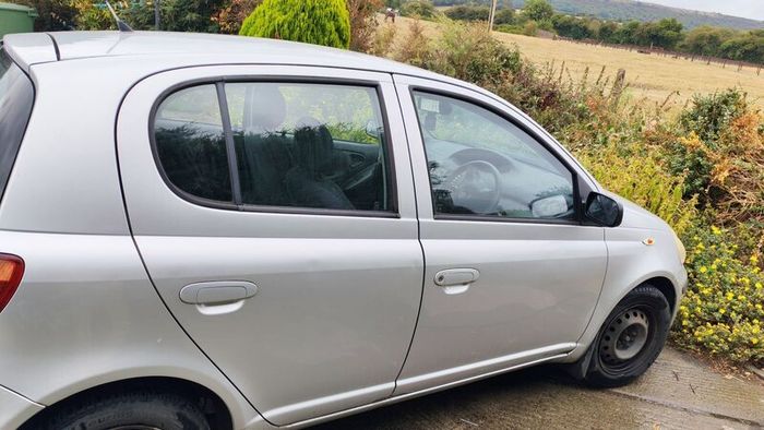 Toyota Yaris 2004 low km