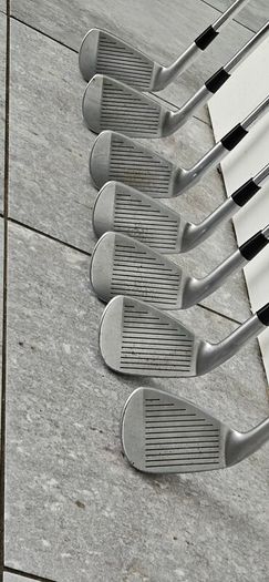 Mizuno JPX 900 Tour irons