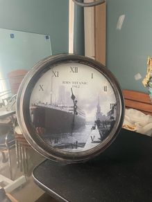 Wall  clock