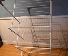 clothes line