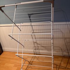 clothes line