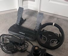 Moza R5 Steering wheel bundle