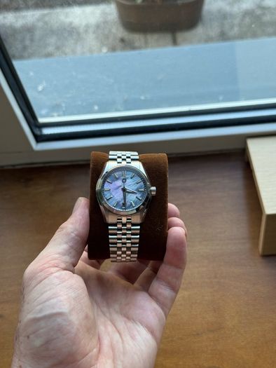 Erebus Ascent 36 mother of pearl automatic