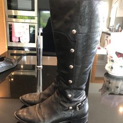 Michael Kors black leather boots 7