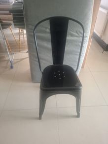 2 Metal chairs