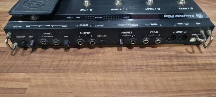 Native Instruments Rig Kontrol 3 & (Guitar Rig 4)