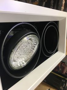 Recessed Display Lights with Par 30 LED Bulbs