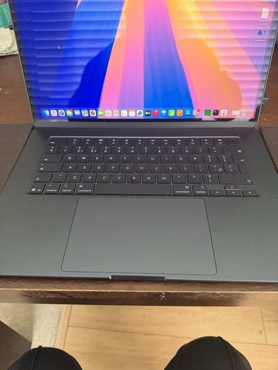 Apple Macbook Air