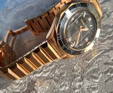 Swarovski Dextera 3-hand watch - Maynooth