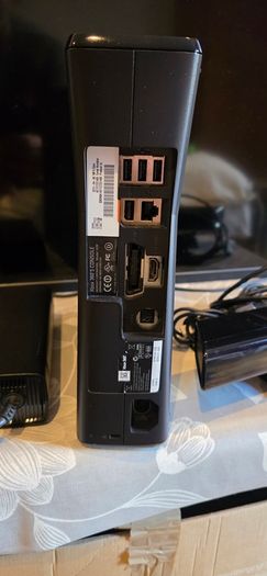 Xbox 360 S
