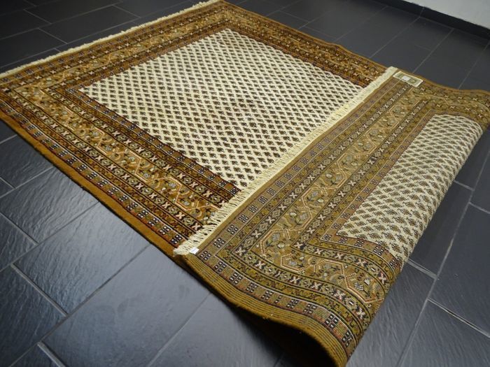 Persian Sarok Mir Rug 2.9 x 2.05m (SKM)