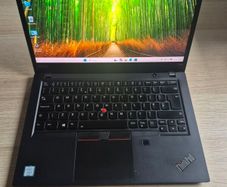 Lenovo Thinkpad T490, i5 8th gen,8gb ram, 256 ssd, windows 11, 14"QHD Screen,