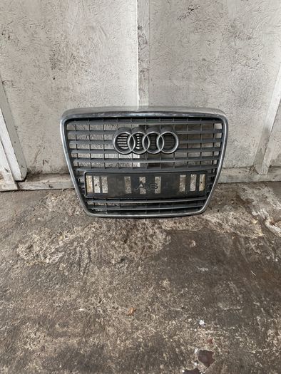 Audi A6 C6 front grill