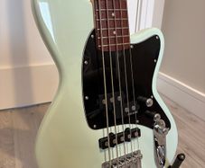 Ibanez TMB35 5 string Short Scale bass with Delano Pickups !