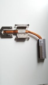 Dell  Inspiron 1545 60.4AQ16.031 A01 CPU Heatsink