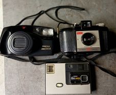 Cameras x3
