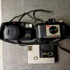 Cameras x3