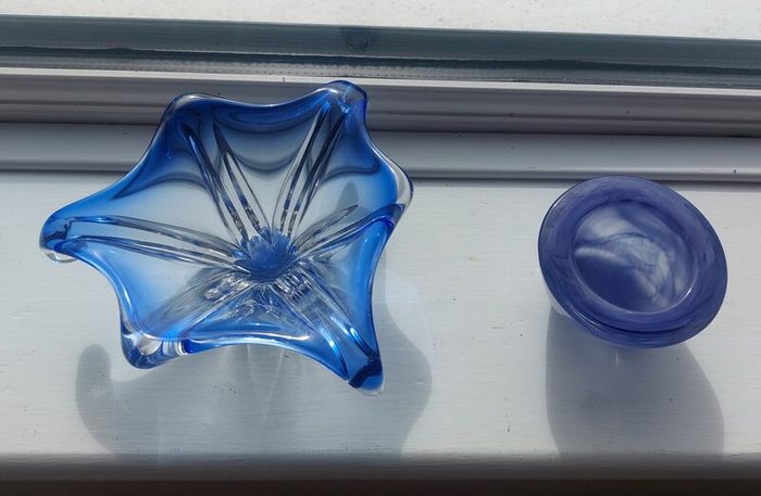 Fabulous Pair of Two Vintage Small Hand-Blown Art Glass Pieces in Shades of Bright Blue and Cornflower Blue, Sold as a Pair