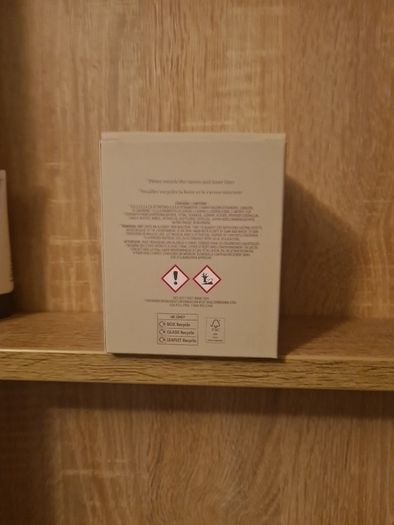 Molton Brown Lemon & Mandarin Scented Candle