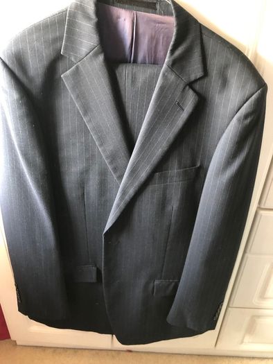 QIICK SALE----2 piece suit Daniel Grahame 42R