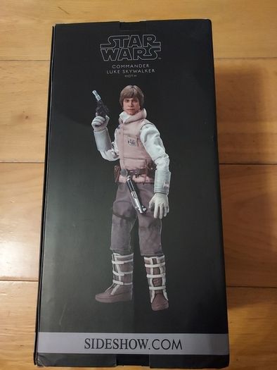 Sideshow Commander Luke Skywalker Hoth 1/6 Figure