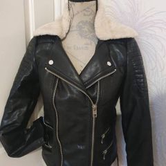 Biker/leather jacket
