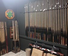 Snooker and Pool cues, cases and accessories