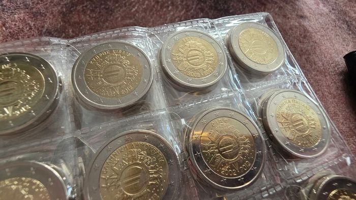 2 euro coin