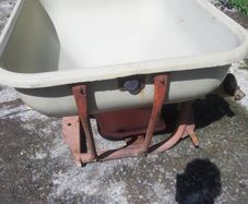 Cosmos fertilizer shaker