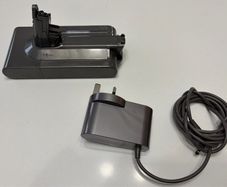 Dyson V11 Battery and Charger
