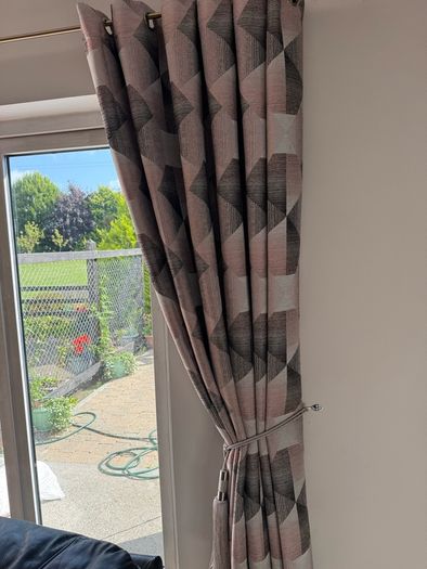 90x90 Curtains from Harry Corry